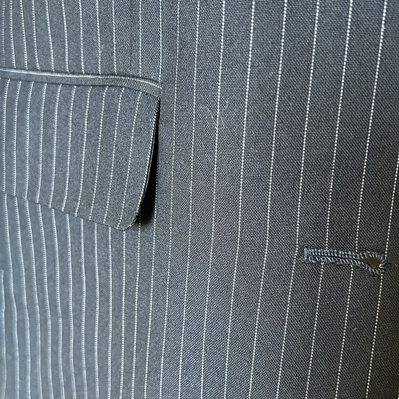 Jacket - Picture 4 of 10